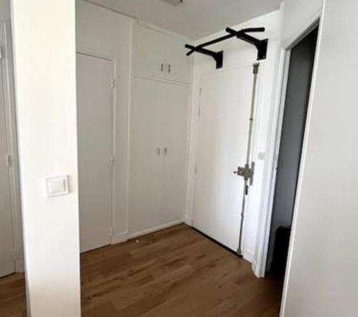 Appartement de standing calme - Paris - Metro 9