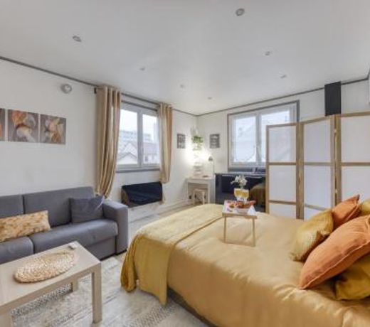 LE NID DOUILLET : PARIS proche-Cozy-Netflix