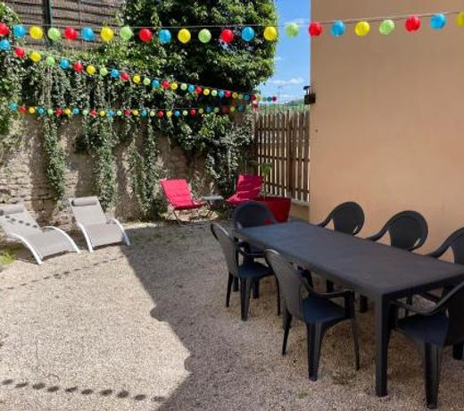 Montbard Maison 7 pers centre historique chez Delphine et Guillaume