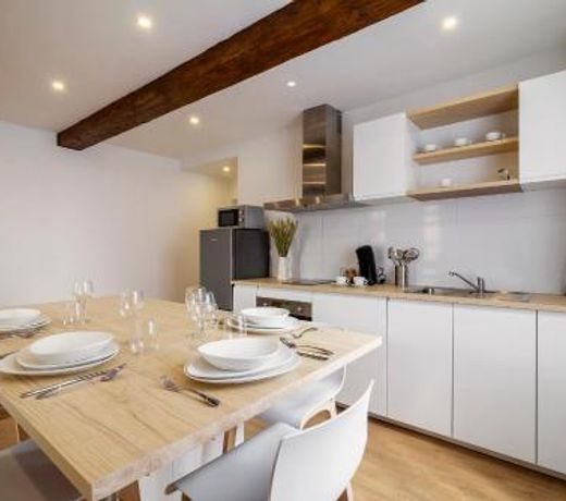 Magnifique appartement plein centre, calme, Netflix