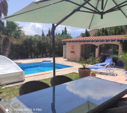 Villa Casaleno gite Le Loriot avec wi-fi