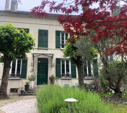 Villa Eugenie Melun