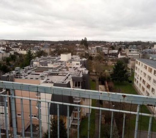 SUPERBE APPARTEMENT 2 PIÃCES AVEC GRANDE TERRASSE