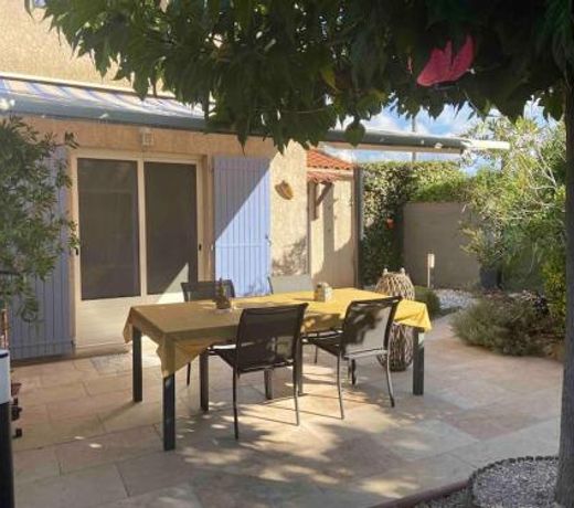 Mazet provencal au coeur des AlpillesÂ La RÃªverie