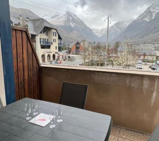 Appt hyper-centre Loudenvielle 4pers Terrasse Sud vue montagne