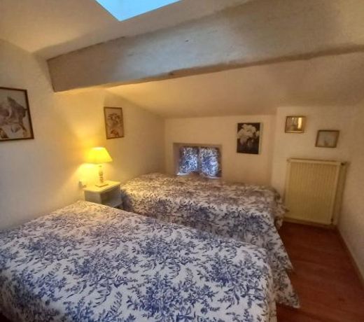 L'OCCITANE appartement climatise centre ville wifi netflix inclus