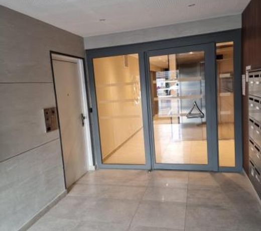 Superbe appartement lumineux avec parking gratuit