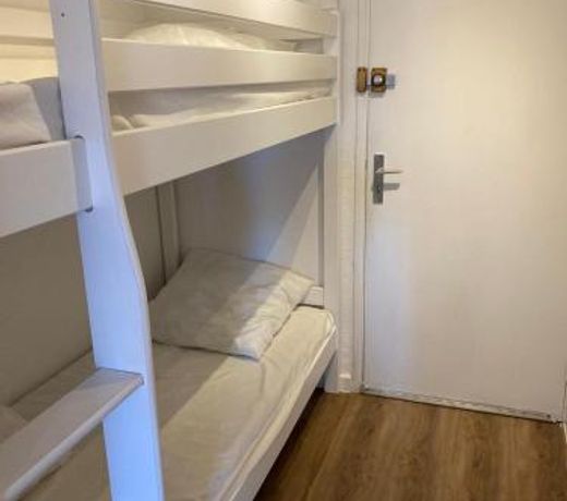 Agreable studio cabine Ã  5 min Ã  pied de la plage