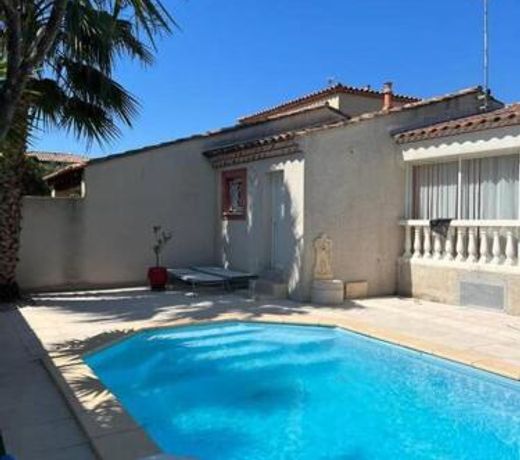 Maison avec piscine privee