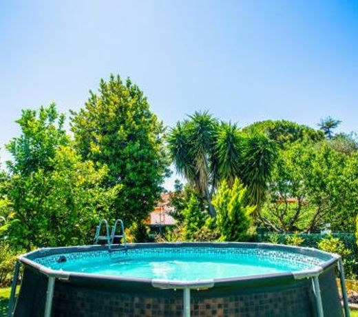 VILLA PROVENCE-SPA&BBQ CENTRE AU CALME- JARDIN - TERRASSES