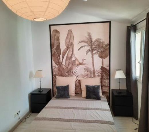 Maisonnette charmante avec piscine privative