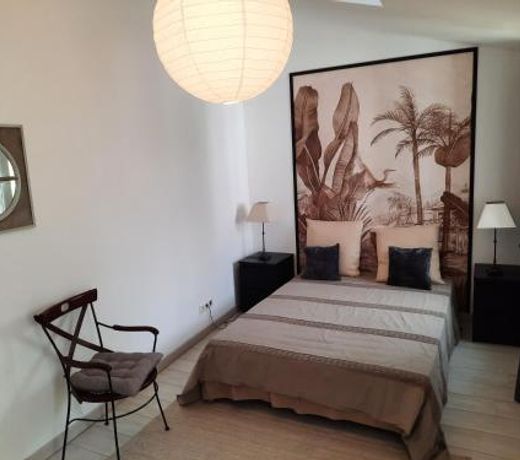 Maisonnette charmante avec piscine privative