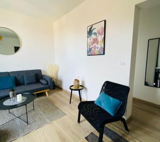 PROCHE Paris - GRAND APPART- 2 chambres - Wifi