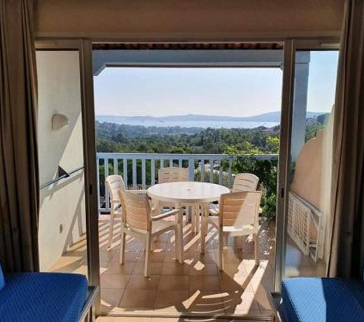 Appartement 4 ou 5 pers Vue Mer Climatisé Golfe de St Tropez Grimaud Les Restanques