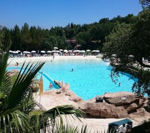 Les Restanques coquelicot 4-6pers vue mer