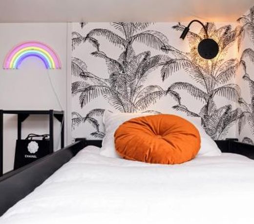 The Creteil Shelter by Duke Housing