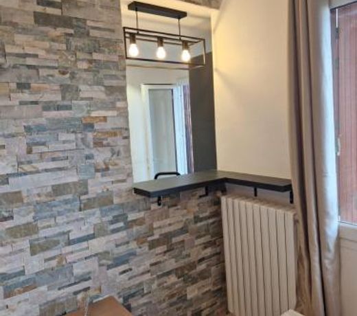 Appartement spacieux rénové - 11 min de Paris