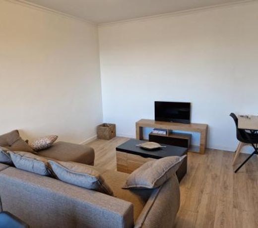 Appartement spacieux rénové - 11 min de Paris
