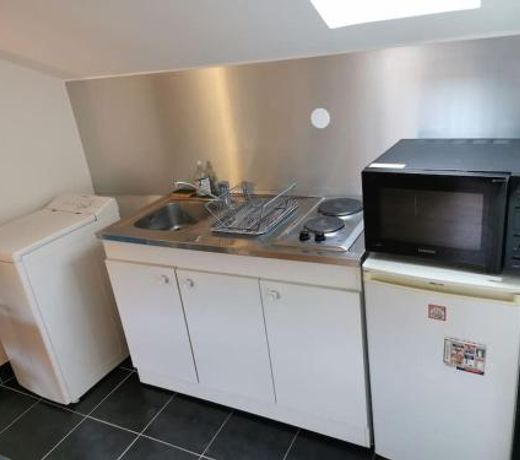 Studio sous les toits proche Paris et Versailles