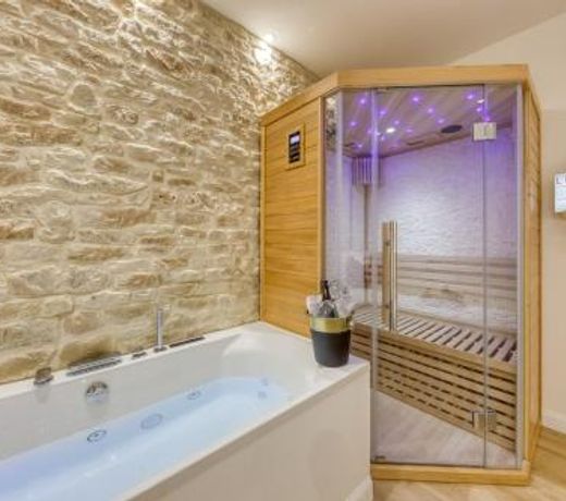 Le Petit Paris - Cocon & Spa & Sauna