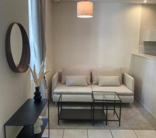 Saint-Cosme Home