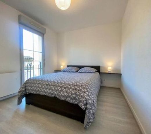Le 24 fevrier - Lumineux avec balcon et parking gratuit