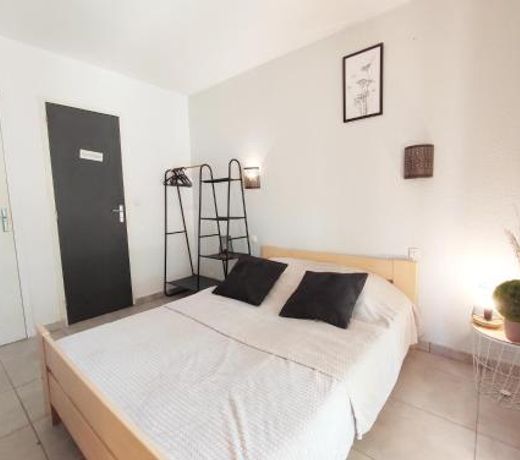 Appartement calme avec jardin privatif - 3 -