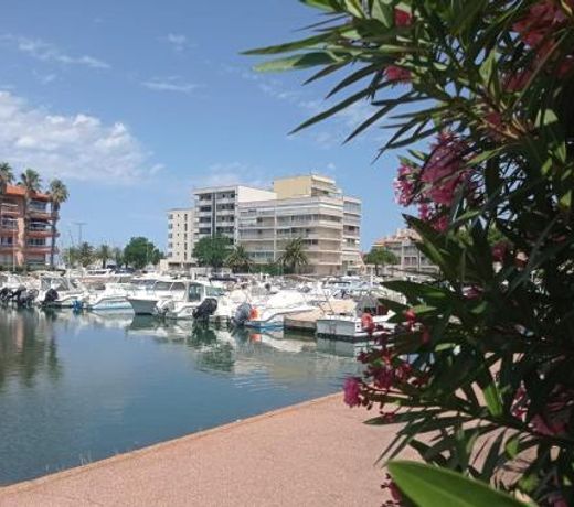 Superbe T3 climatisé calme Marina canet 2 min de la plage