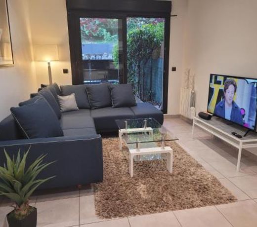 APPARTEMENT standing 2 pieces avec jardin entre Paris & Dysney