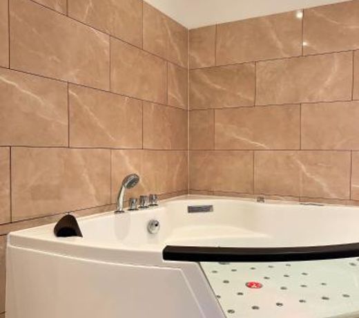 Modern SPA - Cosy & Chic - JACCUZI