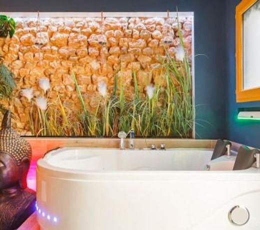 Appartement hammam & jacuzzi
