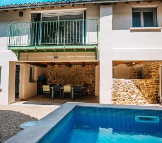 Superbe maison de village-Piscine-Idéal famille