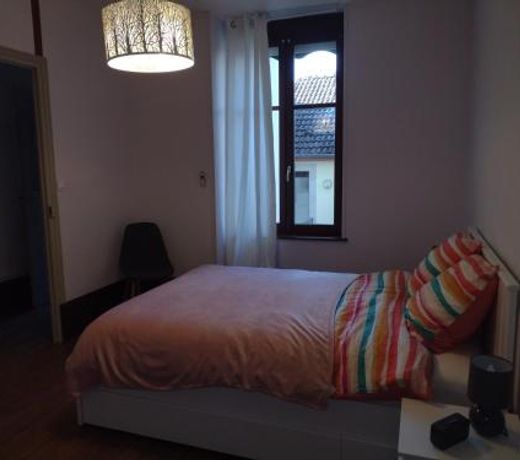 Appartement proche des Termes