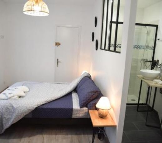 Appartement de charme RDC