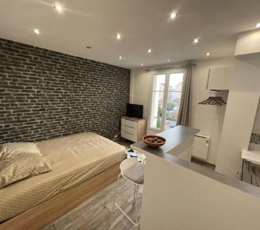 Studio calme et lumineux 15min de Paris