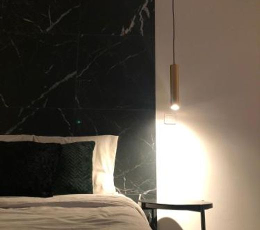 LE CHILL Suite & SPA (Jacuzzi et Sauna privés)
