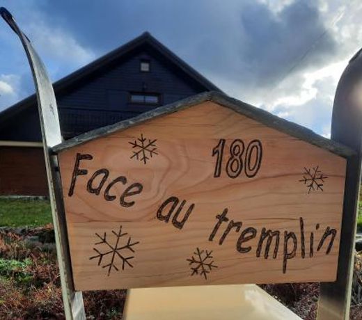 Appartement 5 pers entiÃ¨rement renove dec 2022 classe meuble de tourisme 3 etoiles emplacement unique a Autrans prestations de qualite