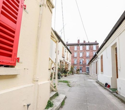Appart' Hôtel Pink Cosy 5min RER Proche Paris