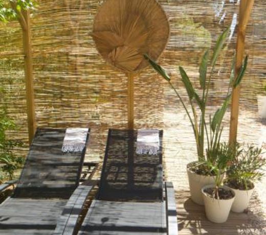 Magnifique Cabanon face au Garlaban à Aubagne