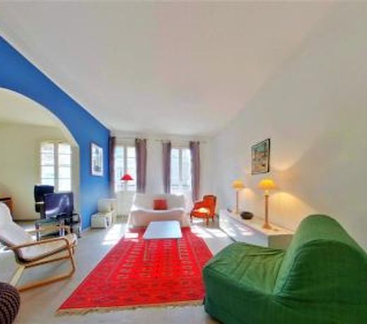 Appart 120 m2 entre gare, arÃ¨nes, tour Luma clim