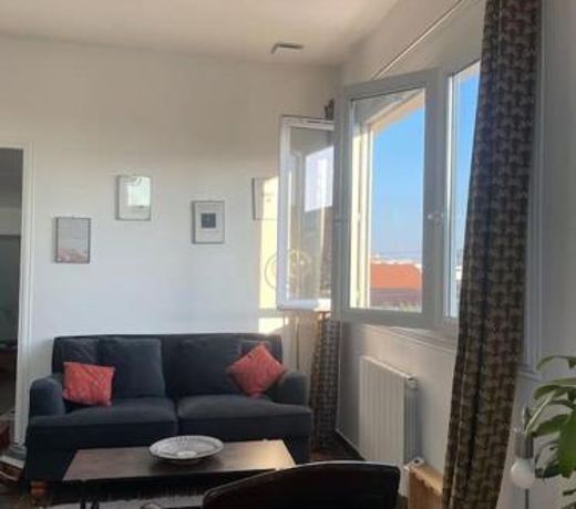 Appartement 2 piÃ¨ces Ã  15 min De la Defense