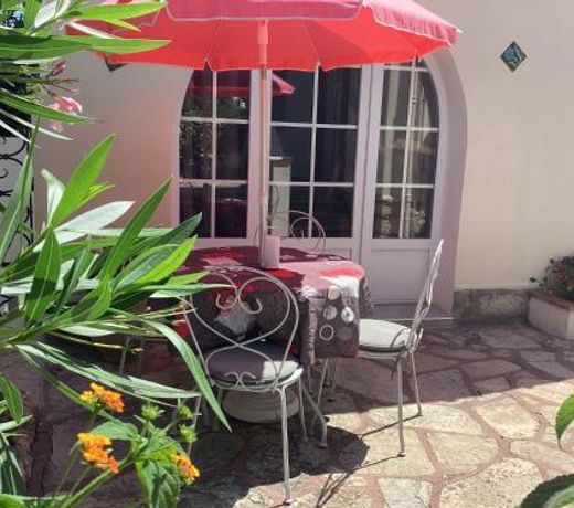 Ermitage studio, front de mer, plage 200m