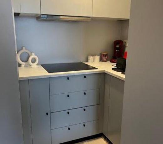 Appartement situe au centre ville dâalfortville