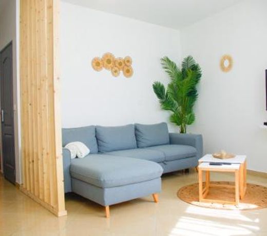 SARMENT EXOTIQUE