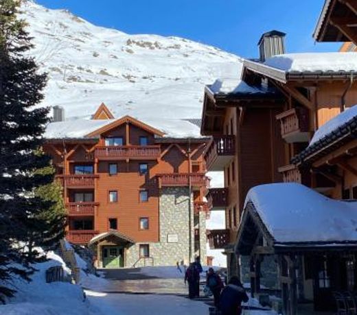 Le Chamois des Alpages de Reberty ski au pied