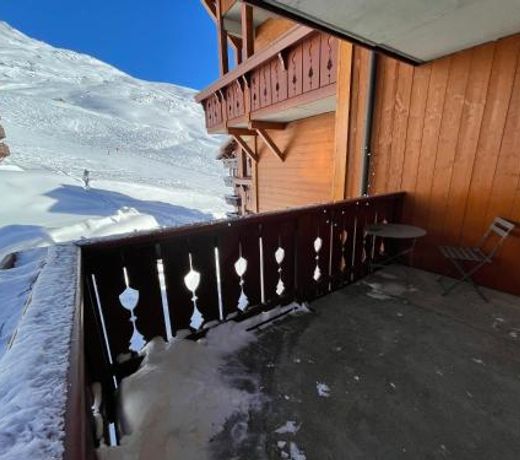 Appartement ski aux pieds dans residence premium piscine, sauna hamam
