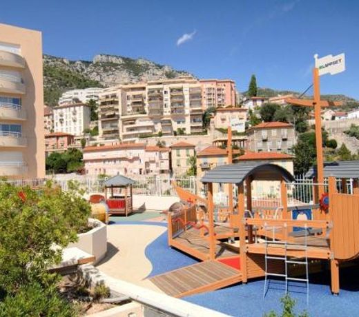 Mari stunning apartment next to Monaco with a sea view terrace