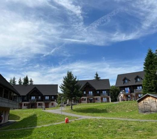 L'APPARTEMENT DU BONHEUR