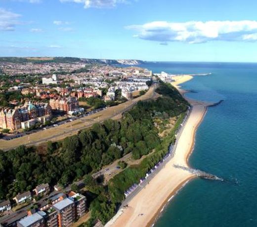 Shore Thing - Just a stones throw from the beach