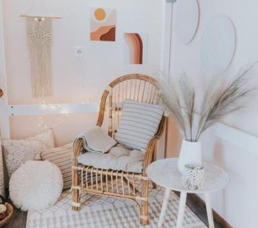 Bohemian Loft With View!